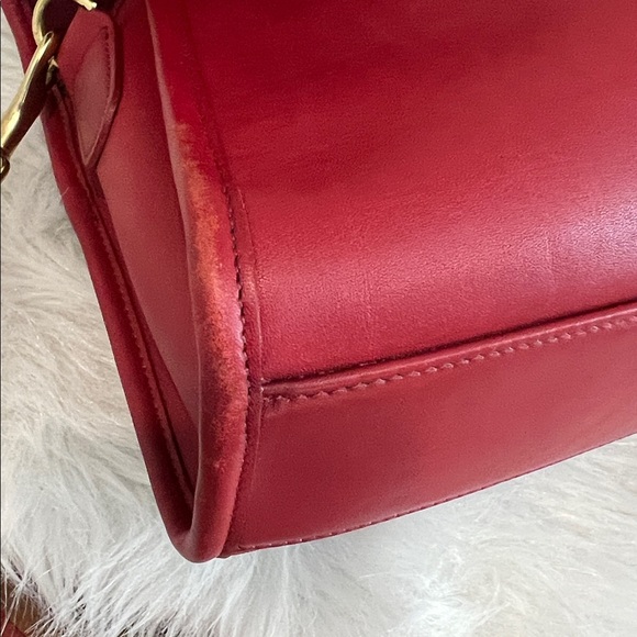 Coach Court Vintage Crossbody Bag Color Red 9870 - Picture 13 of 15